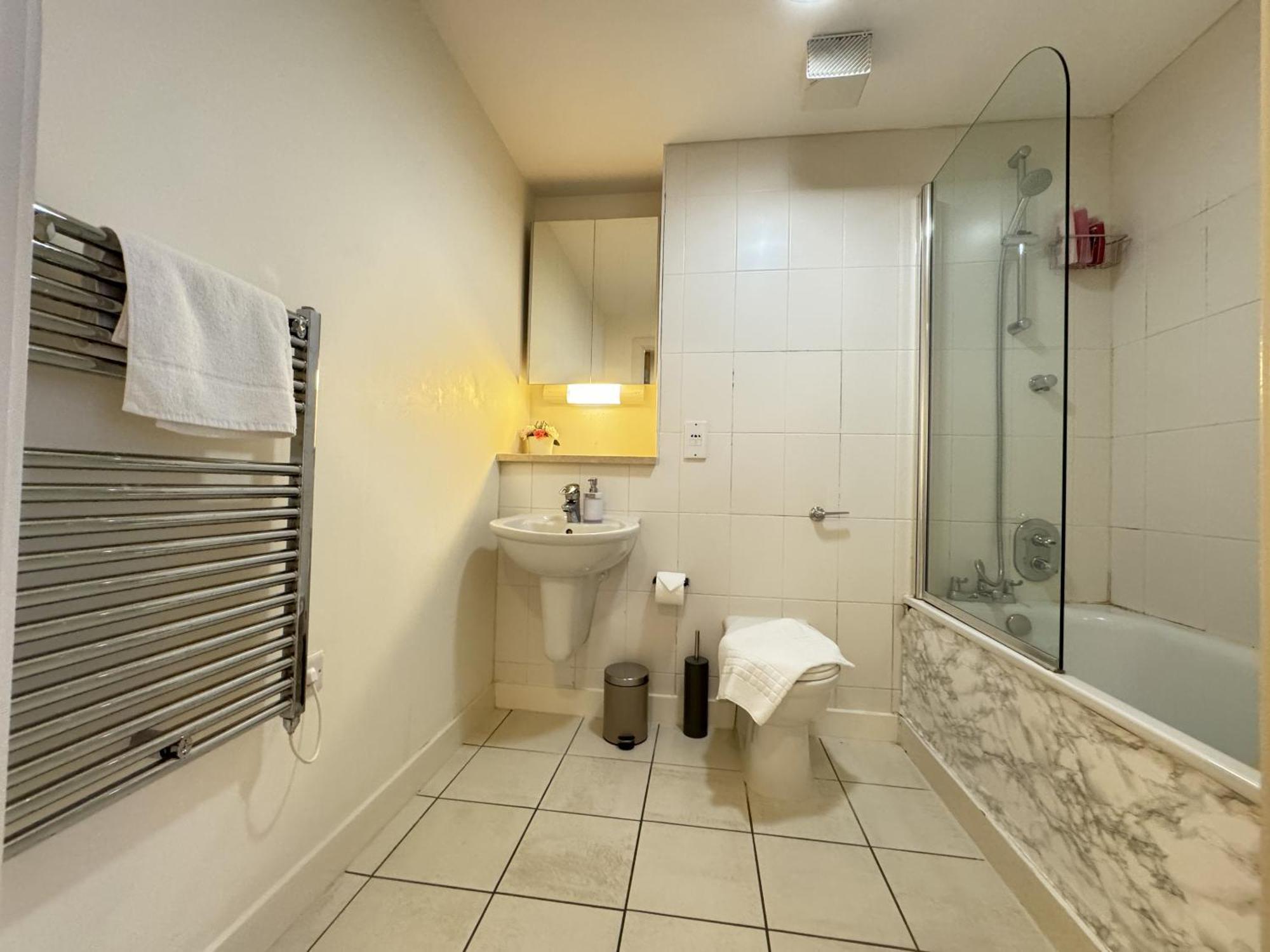 Cosy Modern Tower Bridge Apartment Londres Extérieur photo